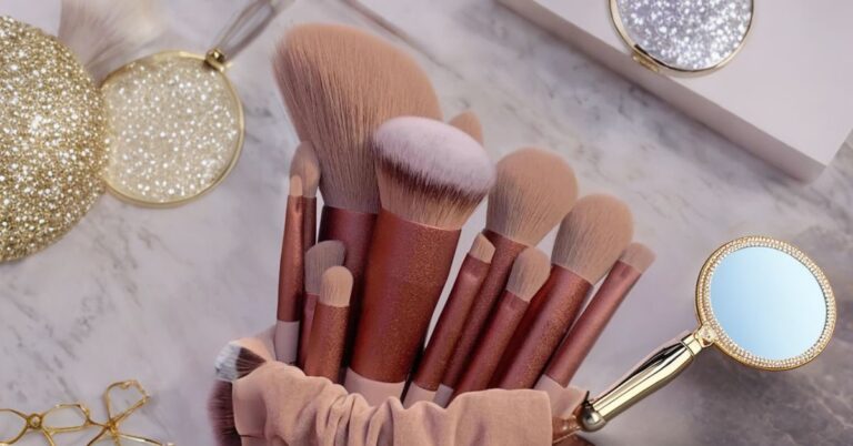 13Pcs Soft Fluffy Makeup Brushes Set for Cosmetics Foundation